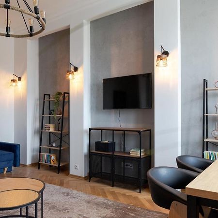 شقة Warsaw Concierge Filtrowa المظهر الخارجي الصورة