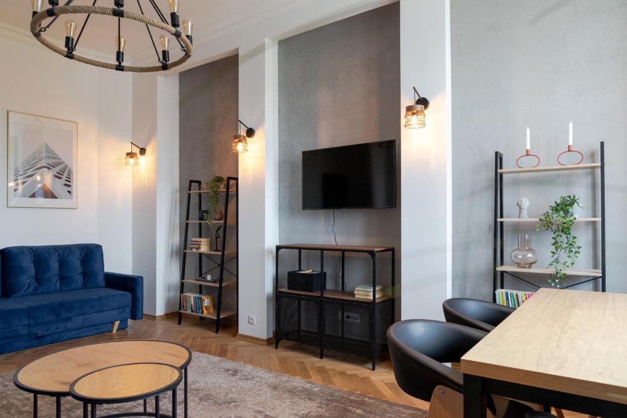 شقة Warsaw Concierge Filtrowa المظهر الخارجي الصورة
